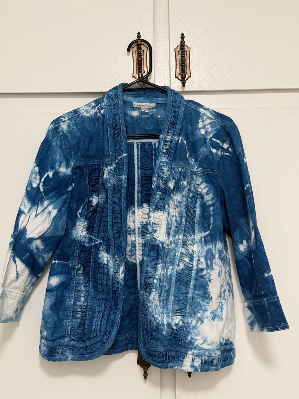 Dressbarn Blue and White Tie-Dye Open Front Jean Jacket